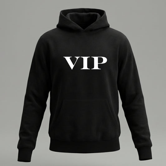تيشيرت وهودي VIP بتصميم بسيط وأنيق