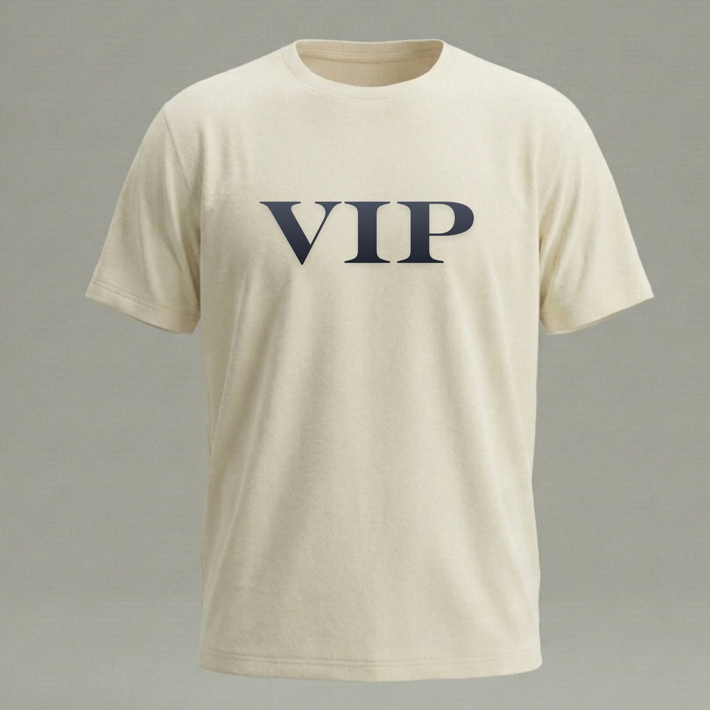 تيشيرت وهودي VIP بتصميم بسيط وأنيق